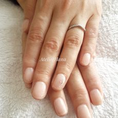 アムステルフェーンでネイル~オランダで日本人ネイリストさんにネイルしてもらえるんですね アムステルフェーンでネイル~オランダで日本人ネイリストさんにネイルしてもらえるんですね