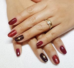 gel nail red color