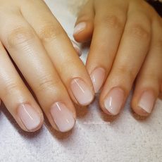 すっぴん風メイクみたいなもの すっぴん風メイクみたいなもの